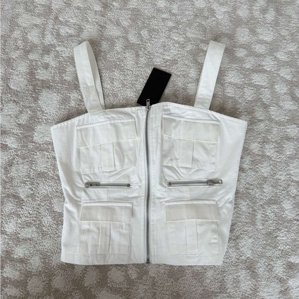 By dyln White Zip-Front Utility Crop Top